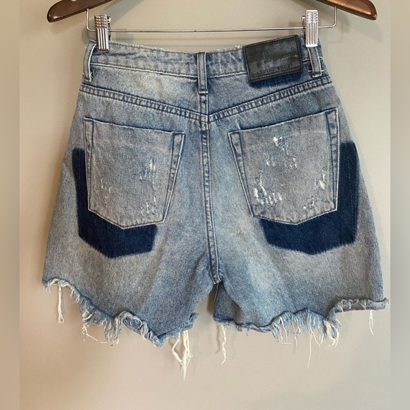 One Teaspoon One X “The Ledgend” Distressed Jean Shorts Size 23 - Picture 8 of 16